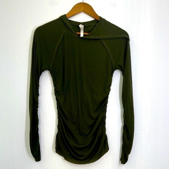 Free People - FP Movement Apollo Urban Army Green Perforated Hoodie Size Small - Picture 9 of 13